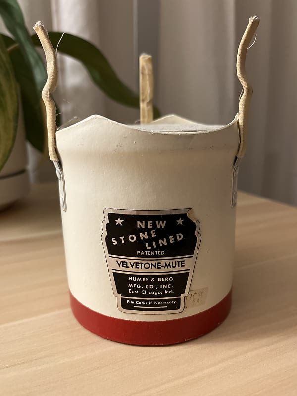 Humes & Berg 108A Velvetone Bucket Mute Reverb