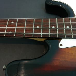 Vantage V Bass Guitar  (EXC.) image 9