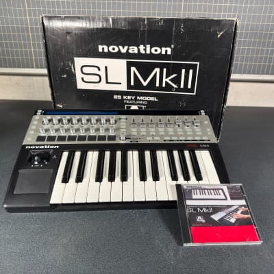 Novation ReMOTE 25 SL MKII MIDI Controller 2008