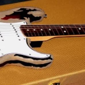 Fender Custom Shop Rory Gallagher Tribute Stratocaster  3 Tone Sunburst image 7