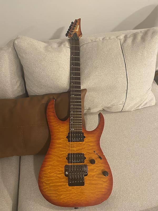 Ibanez RG2720QZ-CS Prestige 2013 - Cherry Sunburst