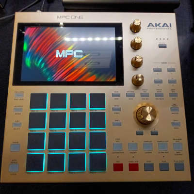 Akai MPC One Standalone MIDI Sequencer Gold Edition 2020 - Present - Gold image 3