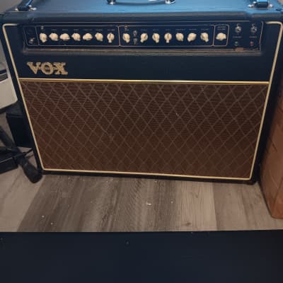 Vox AC50CP2 Classic Plus 2-Channel 50-Watt 2x12