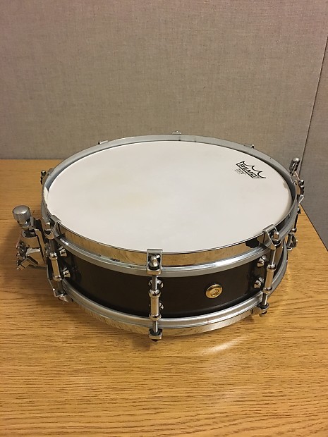 Pearl 4x13 Maple Philharmonic Snare Snare Drum