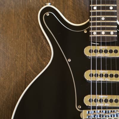 Case Queen! Guild BM-01 Pro Brian May Signature Electric Guitar Black + OHSC image 9