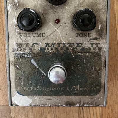 Electro-Harmonix Big Muff Pi V7 (Civil War) | Reverb