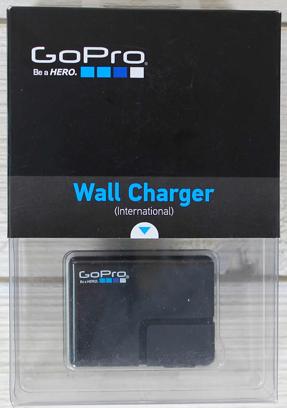 GoPro Wall Charger image 1