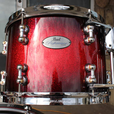 Pearl Reference Pure Scarlet Sparkle Burst Lacquer Drum Set - 22