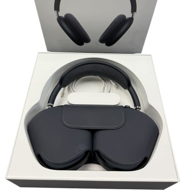 Apple AirPods Max Space Gray with Smart Case | Reverb
