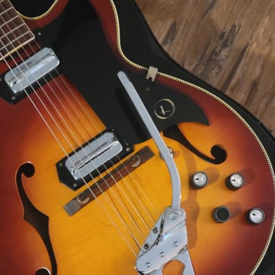 Kay K682 Galaxie II Electric Guitar 1960s Sunburst Great Condition W/Hard Case image 6