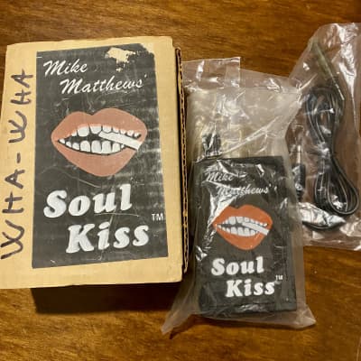 Extremely rare Mike Matthews Electro-Harmonix Soul Kiss Wah Filter 1990 - black by new sensor corporation image 4