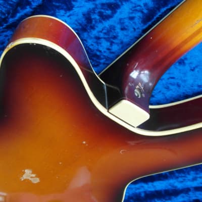 Herrnsdorf semi-acoustic guitar 60ies, East Germany image 14