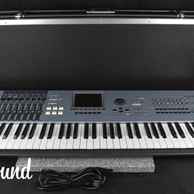 YAMAHA MOTIF XS6 Music Workstation Synthesizer in Very Good Condition.