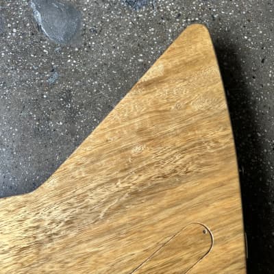 Kurt Wilson Korina Explorer Electric Guitar - Natural image 14