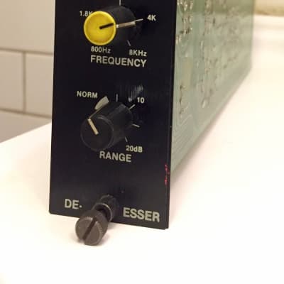 DBX 902 - 900 Series De-Esser | Reverb Canada