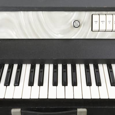 Rocky Mountain Instruments RMI 600A Electra-Piano & Rock-Si-Chord Synth #46530 image 9