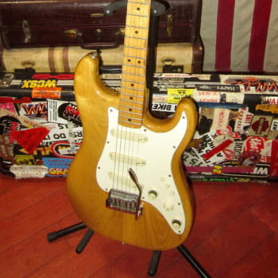 1983 Fender Elite Stratocaster Natural image 2