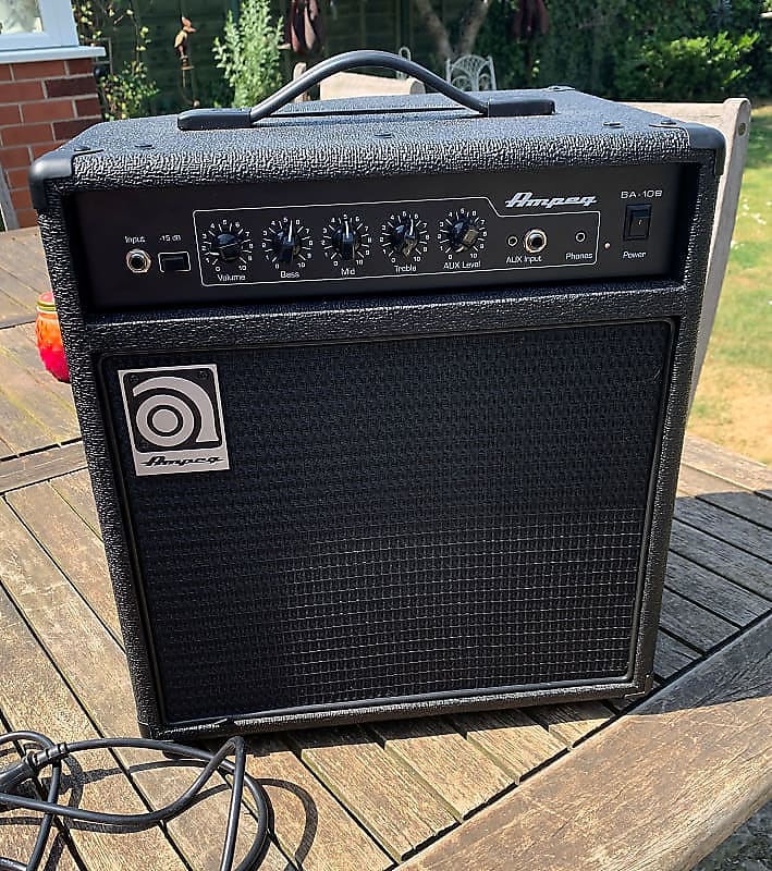 Ampeg BA-108v2 20-Watt 1x8