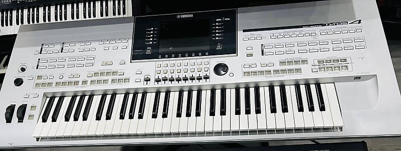 Yamaha Tyros4 Workstation Keyboard, 61-Key | zZounds
