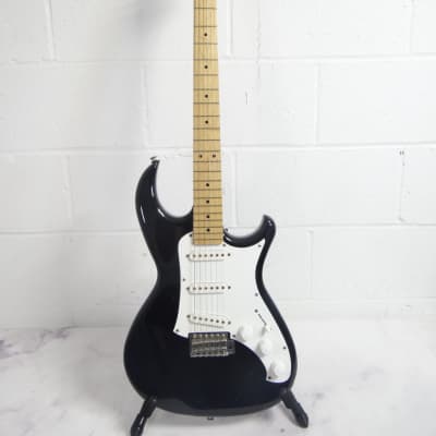 1990's Aria Pro II MA-550 Magna Superstrat SSH (White) | Reverb