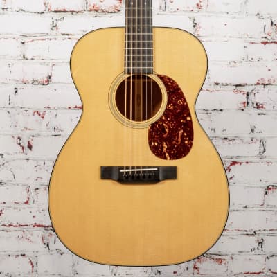 (USED) Martin 00-18 Grand Concert Acoustic Guitar Natural for sale