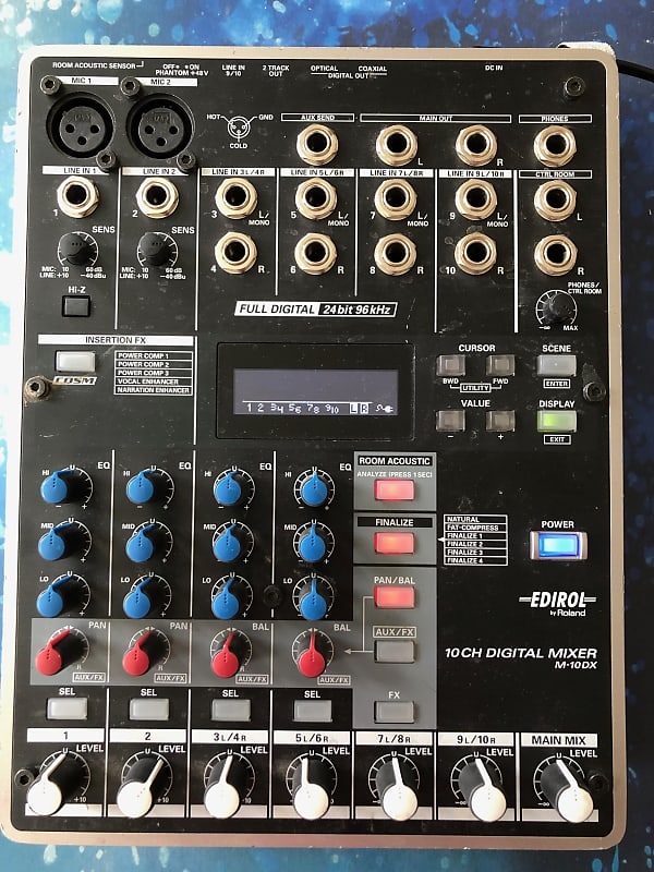 Roland - M-10MX  10-Channel Battery-Powered Mixer