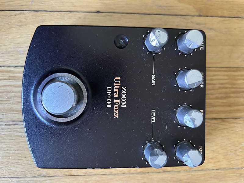 Zoom Ultra Fuzz UF-01