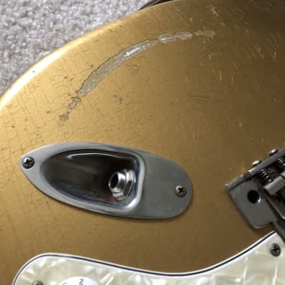 Custom Stratocaster 2012 Aztec Gold image 4
