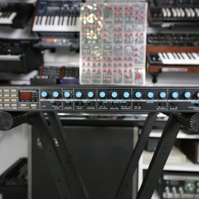 Novation Bass Station Rack Monophonic Synthesizer with MIDI to CV gate outputs, manuals included!