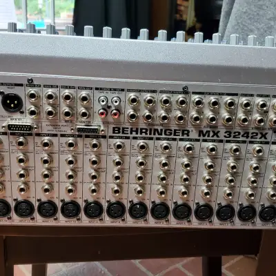 Behringer  Eurorack MX 3242x 90s/early  Silver image 5