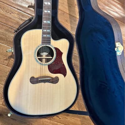 Gibson Traveling Songwriter EC | Reverb