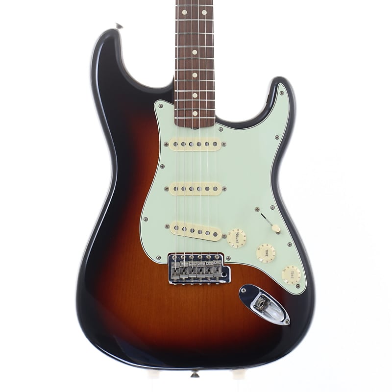 Fender Mexico Vintera 60s Stratocaster 3-Color Sunburst