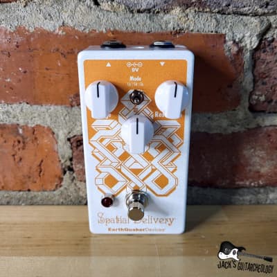 EarthQuaker Devices Spatial Delivery V2 Envelope Filter with Sample & Hold image 1