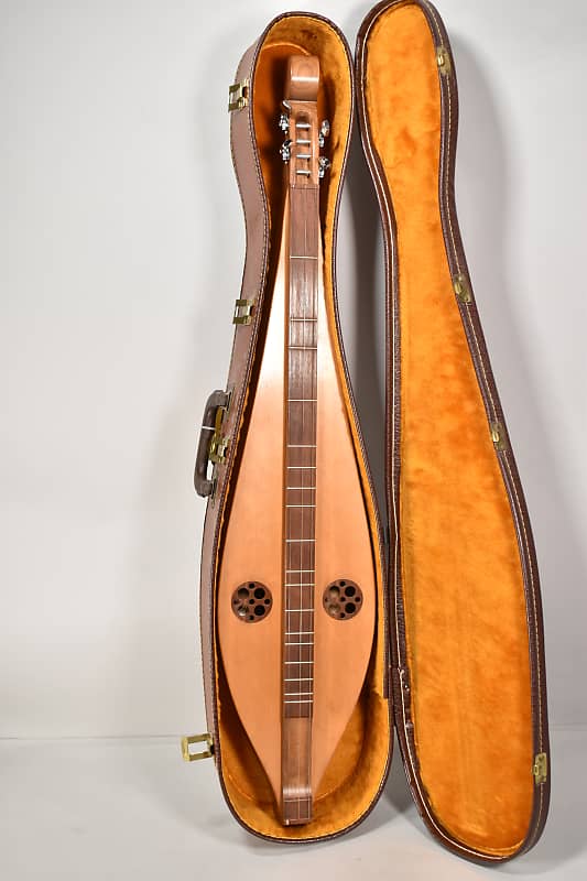 Rugg and store jackel dulcimer