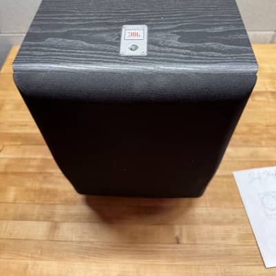 JBL E150P image 2