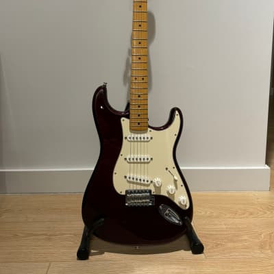 Fender Standard Stratocaster with Maple Fretboard 2006 - 2014 - Midnight Wine for sale