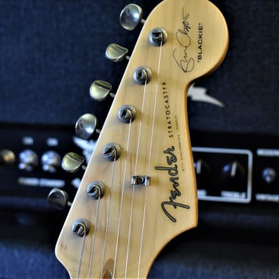 Fender Eric Clapton Artist Series Stratocaster with Vintage Noiseless Pickups 2001 - Present Black image 4