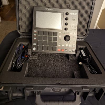 Akai  MPC One Standalone Sampler and Sequencer (plus SKB waterproof case) + free shipping image 3
