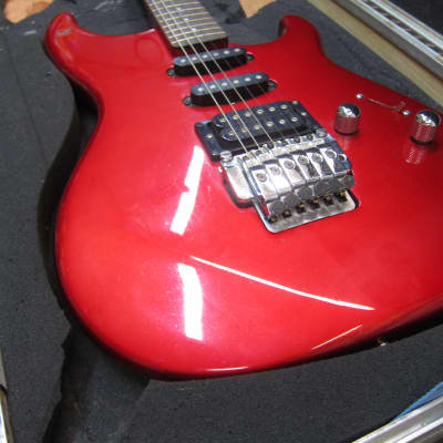 Vintage Yamaha SE-350 Guitar, Cherry Red 3 Pickups, Double Locking Tremelo, Ex Quality, Nice Conditi image 3