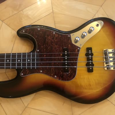 Squier Vintage Modified Jazz Bass | Reverb