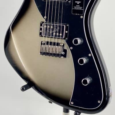 Fender Player Plus Meteora HH Maple Fingerboard Silverburst Ser# MX22077255 image 3
