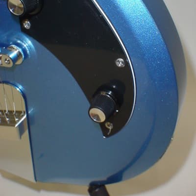 Supro 2010BM Island Series Jamesport Electric Guitar - Ocean Blue Metallic image 3