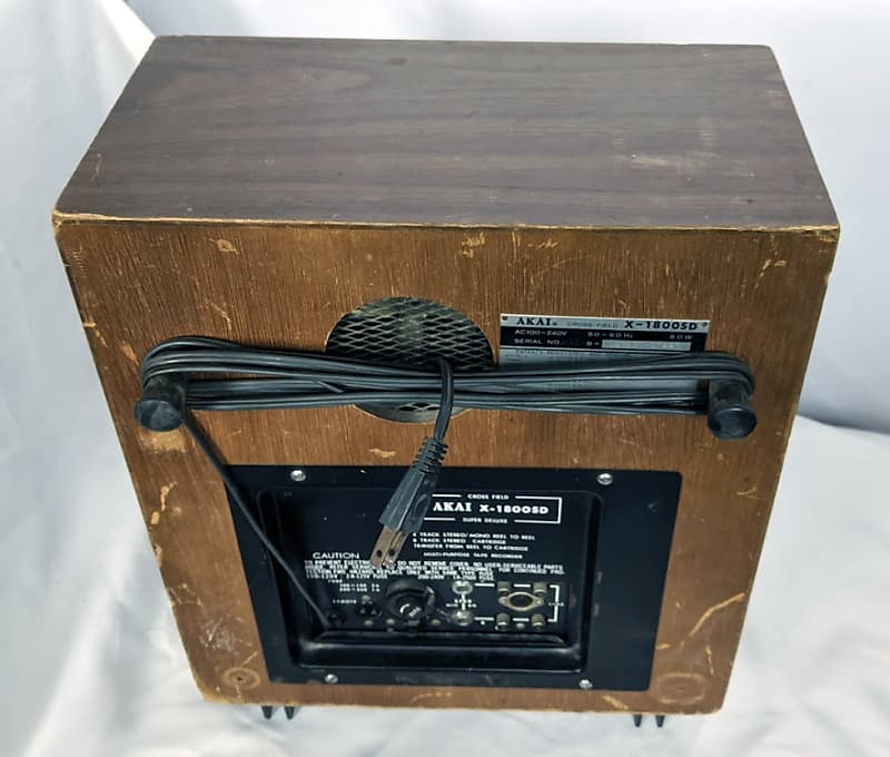 Akai X-1800SD 4 Track Reel Stereo Recorder w/ 8 Track Stereo Cartridge -  Woodgrain