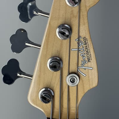 Fender American Vintage '63 Precision Bass