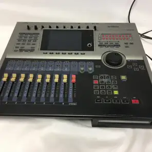 Yamaha AW2816 Professional Audio Workstation 16-Track Digital