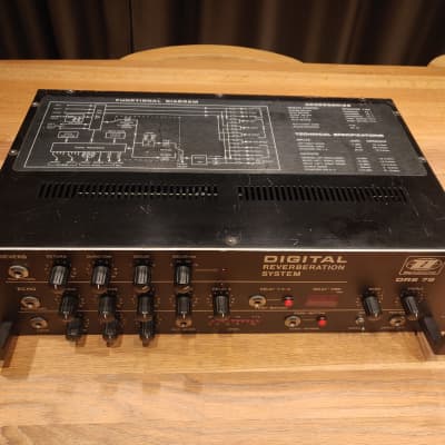 Dynacord DRS 78 from 1978 - Vintage 12 bit digital delay and echo image 2