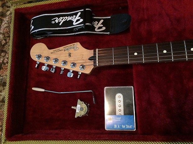 Fender Standard Strat Stratocaster with Seymour Duncan JB JR