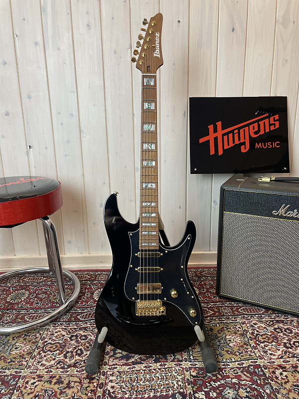 Ibanez THBB10 Tim Henson Signature 2023 - Black image 1