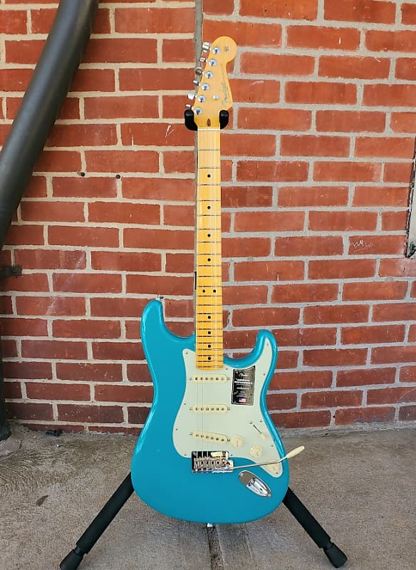Fender American Professional II Stratocaster with Maple Fretboar Miami Blue image 1
