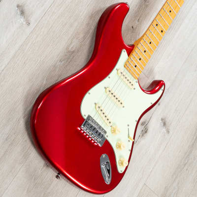Tagima TG-530 Electric Guitar w/ Tremolo, Maple Fretboard